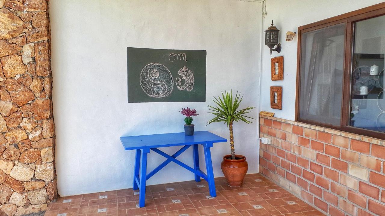 Villa For 4 With A Private Pool & Garden Bédar Exterior photo
